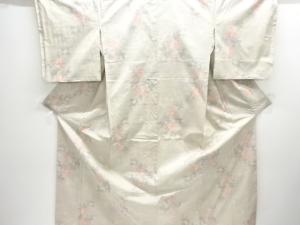 未使用品　枝花に蝶模様織り出し本場白大島紬着物(7マルキ)